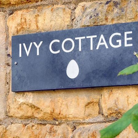 Ivy Cottage Bourton-on-the-Water Extérieur photo