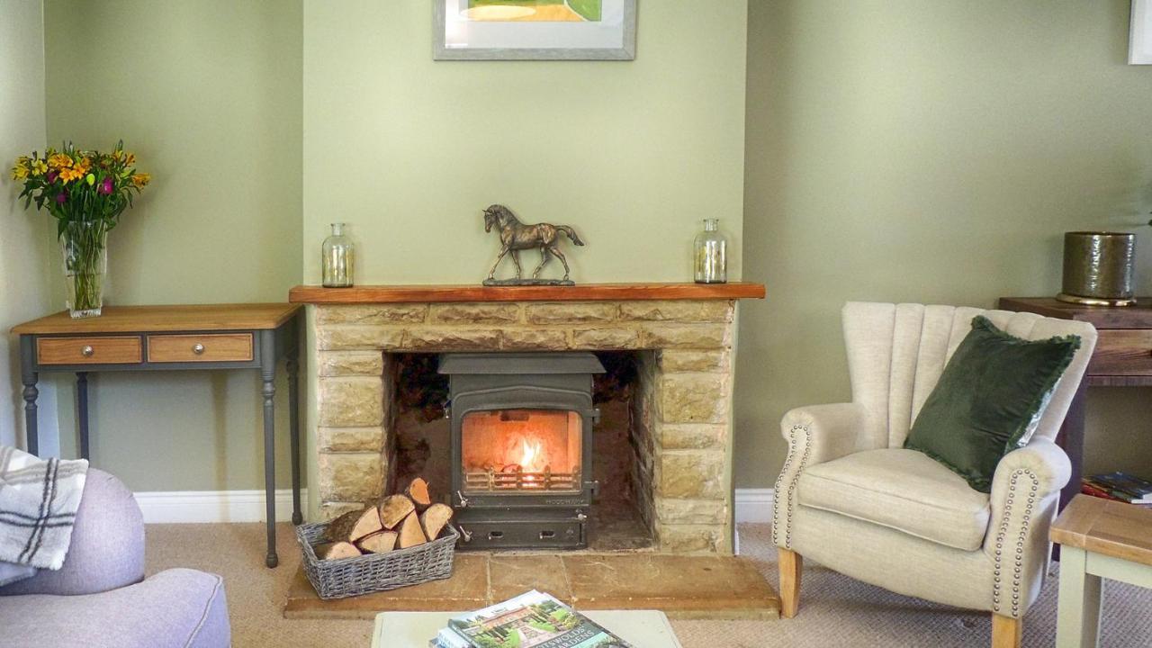 Ivy Cottage Bourton-on-the-Water Extérieur photo